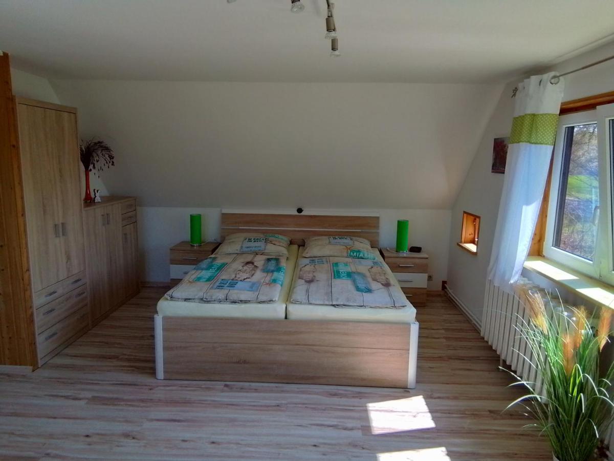 Haus Im Wind Apartment Putbus Bagian luar foto